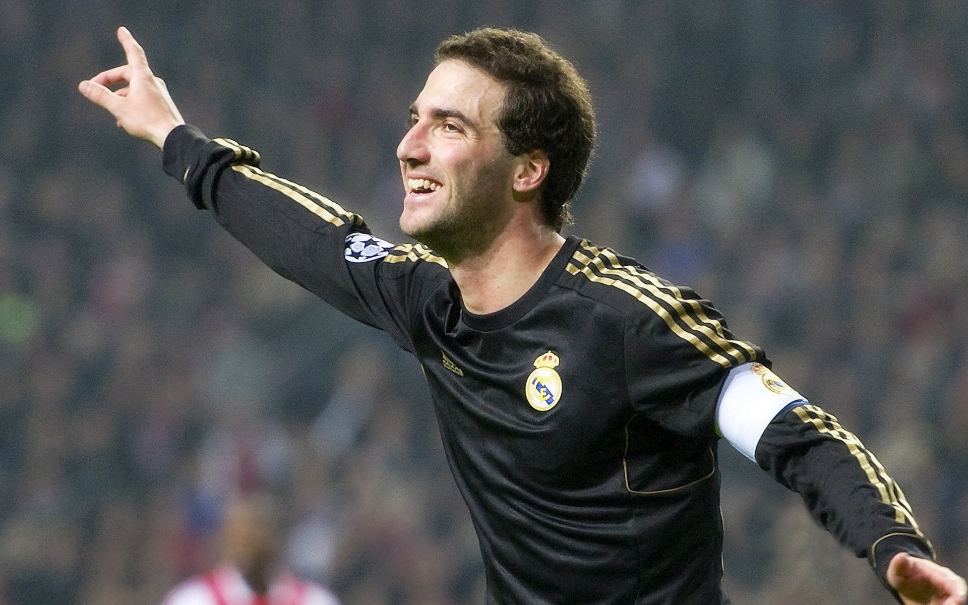 公牛血拼广东队，当跨界想象遇见福克斯的季后赛主宰